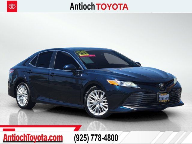 2020 Toyota Camry XLE V6