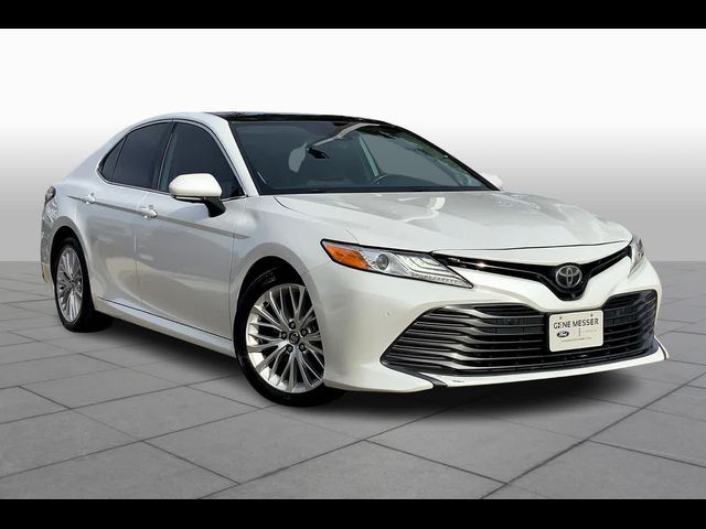 2020 Toyota Camry XLE V6