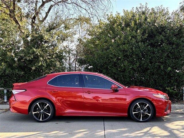 2020 Toyota Camry XSE