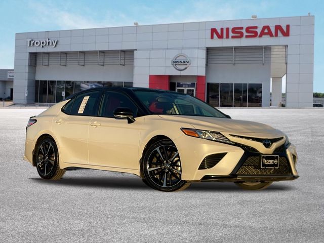 2020 Toyota Camry XSE