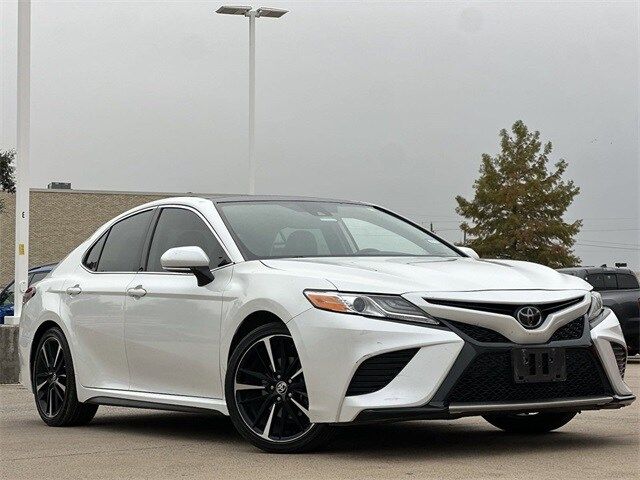 2020 Toyota Camry XSE