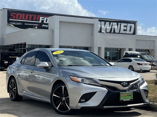 2020 Toyota Camry XSE