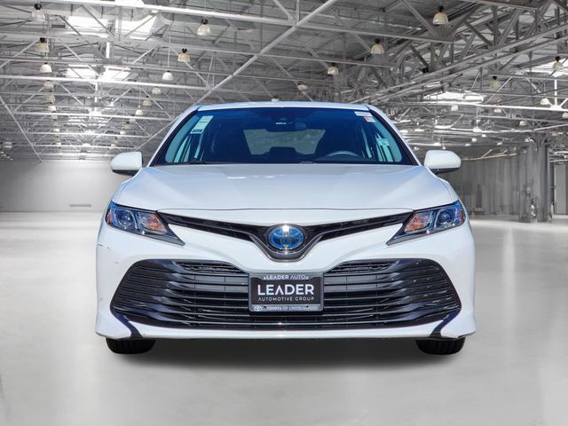 2020 Toyota Camry Hybrid LE