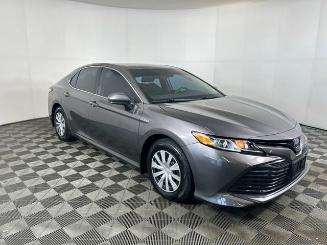 2020 Toyota Camry Hybrid LE