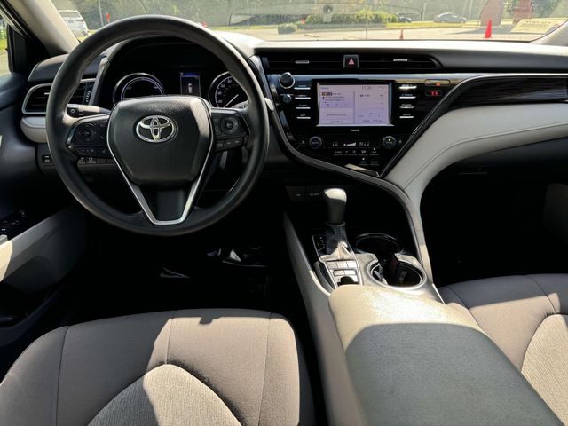 2020 Toyota Camry Hybrid LE