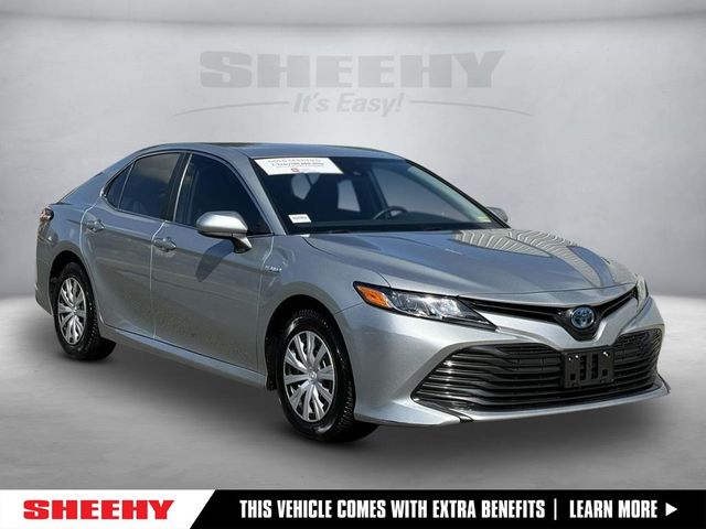 2020 Toyota Camry Hybrid LE