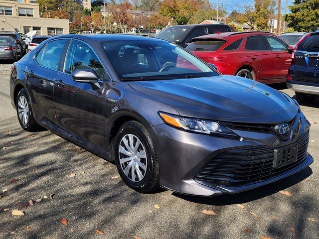 2020 Toyota Camry Hybrid LE