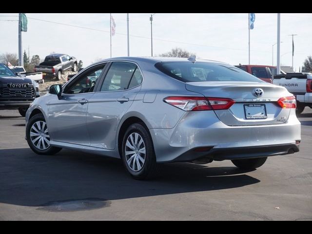 2020 Toyota Camry Hybrid LE