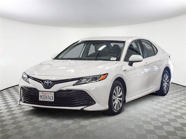 2020 Toyota Camry Hybrid LE