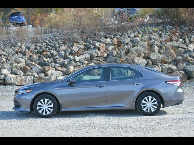 2020 Toyota Camry Hybrid LE