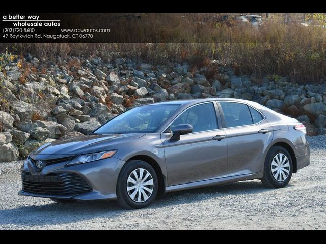 2020 Toyota Camry Hybrid LE