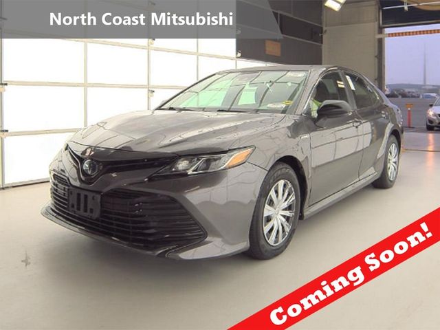 2020 Toyota Camry Hybrid LE