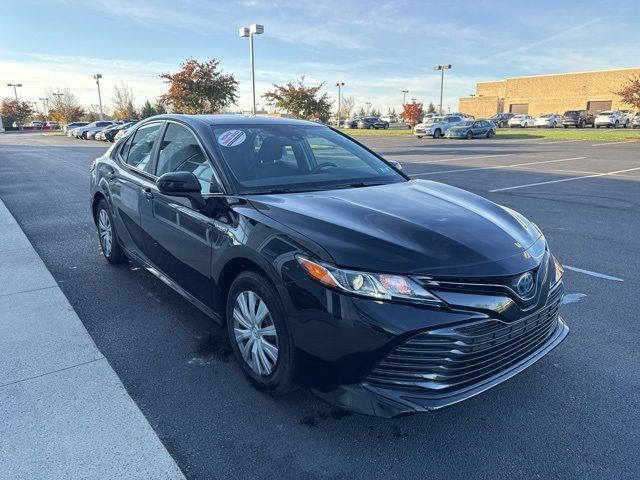 2020 Toyota Camry Hybrid LE