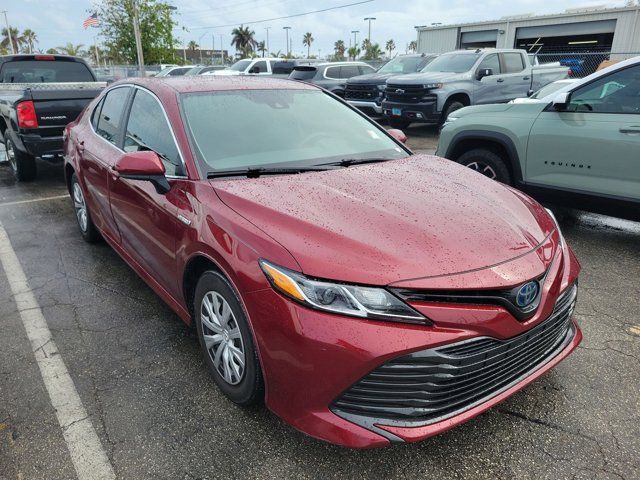 2020 Toyota Camry Hybrid LE