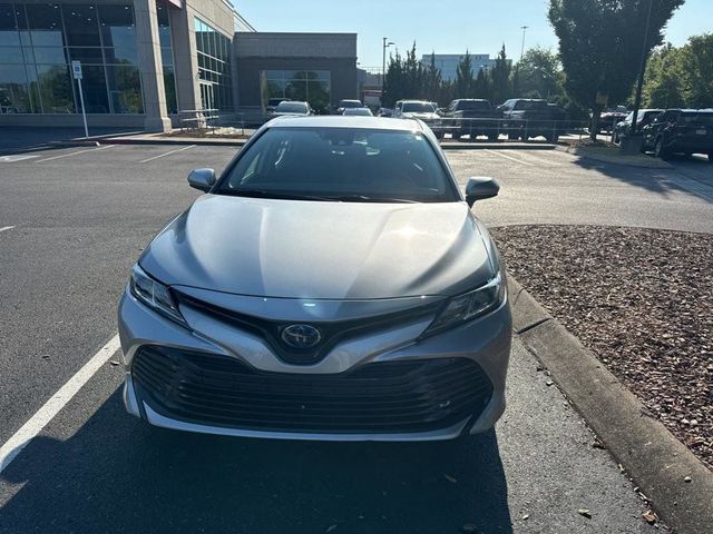 2020 Toyota Camry Hybrid LE