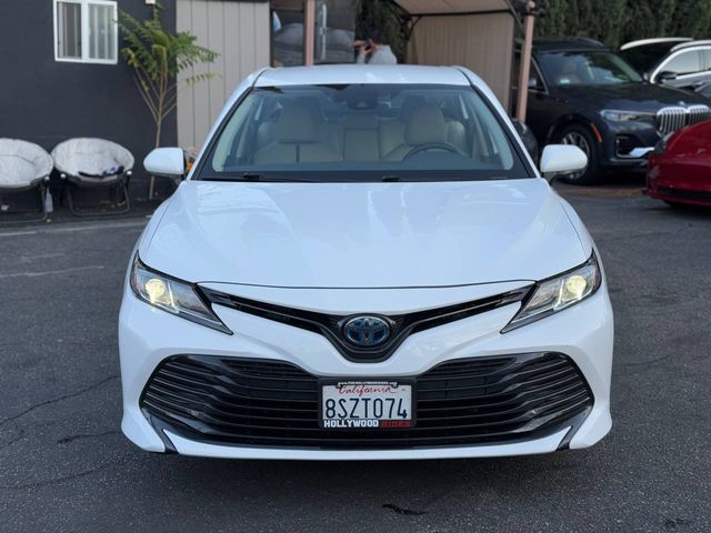 2020 Toyota Camry Hybrid LE