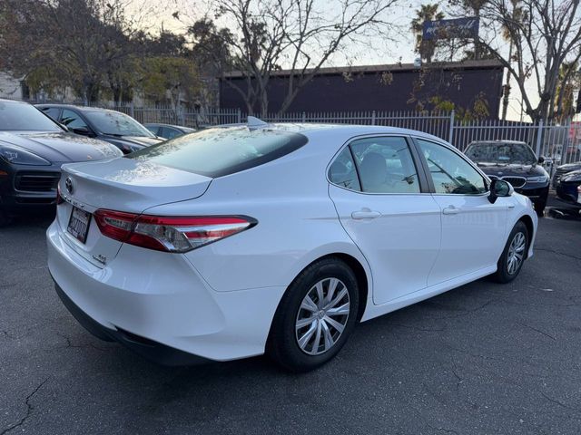 2020 Toyota Camry Hybrid LE