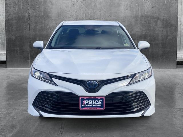 2020 Toyota Camry Hybrid LE