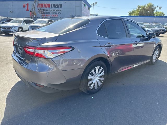 2020 Toyota Camry Hybrid LE