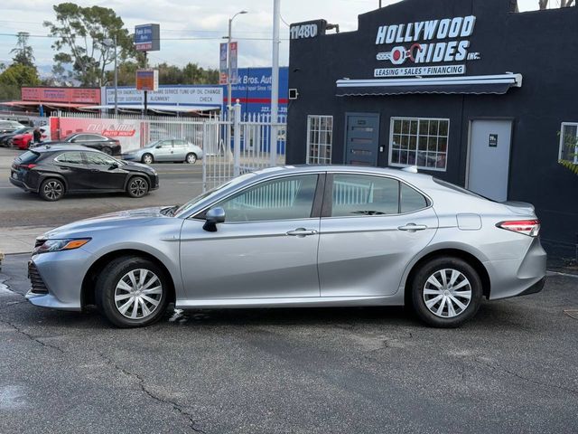 2020 Toyota Camry Hybrid LE