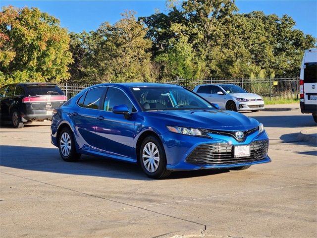 2020 Toyota Camry Hybrid LE