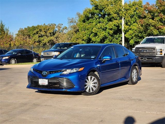 2020 Toyota Camry Hybrid LE