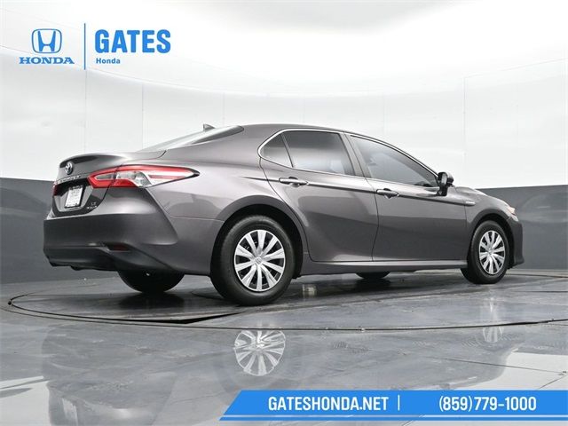 2020 Toyota Camry Hybrid LE