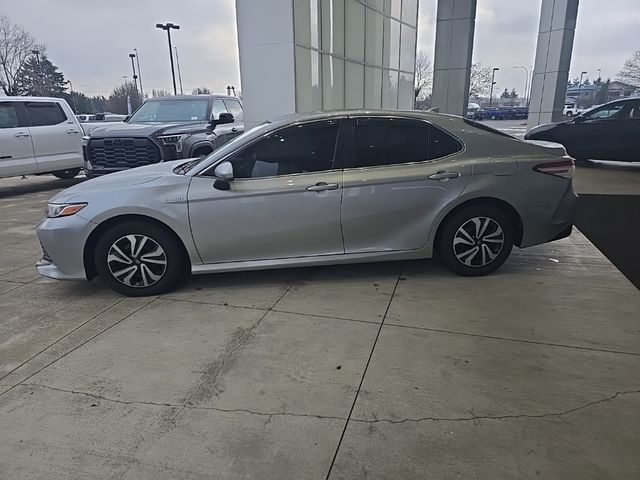 2020 Toyota Camry Hybrid LE