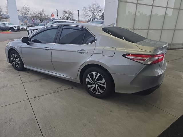 2020 Toyota Camry Hybrid LE