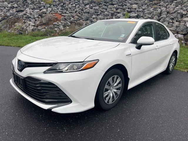 2020 Toyota Camry Hybrid LE