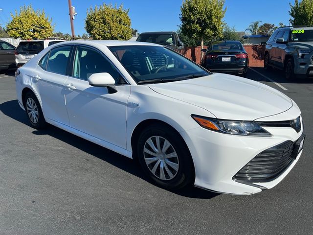 2020 Toyota Camry Hybrid LE