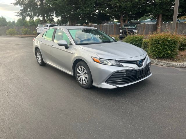 2020 Toyota Camry Hybrid LE