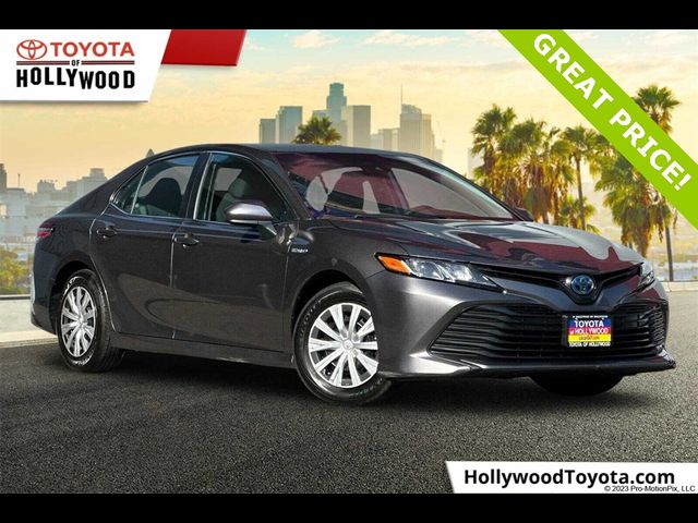 2020 Toyota Camry Hybrid LE