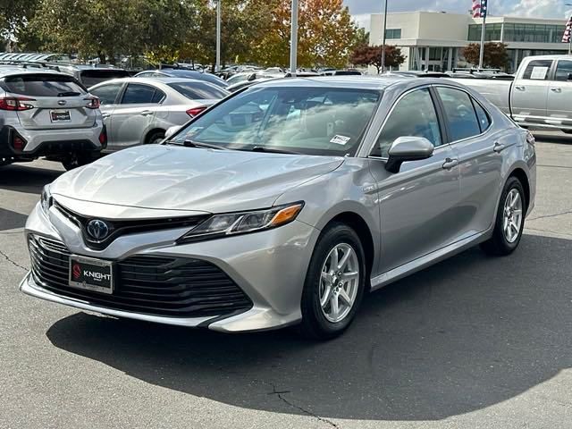 2020 Toyota Camry Hybrid LE