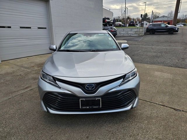 2020 Toyota Camry Hybrid LE