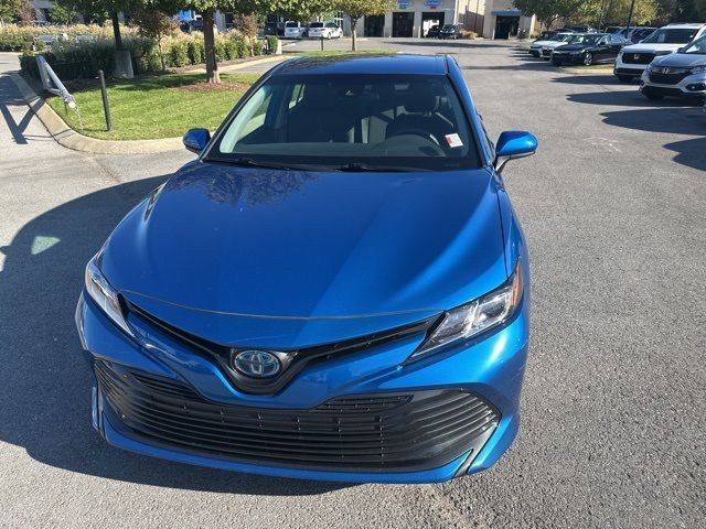 2020 Toyota Camry Hybrid LE