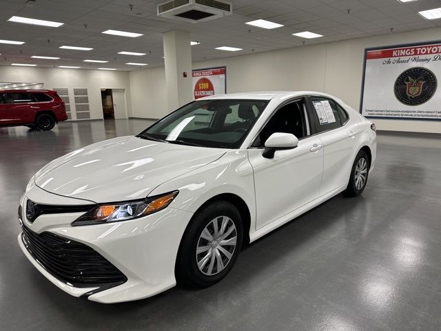 2020 Toyota Camry Hybrid LE