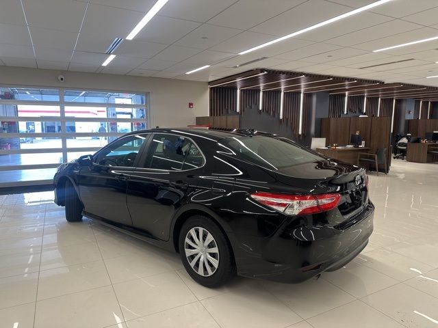 2020 Toyota Camry Hybrid LE