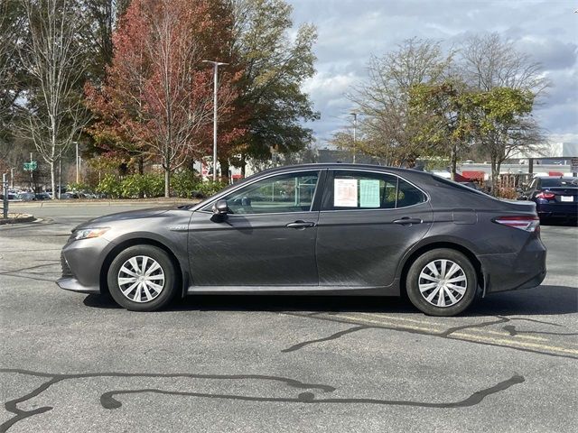 2020 Toyota Camry Hybrid LE