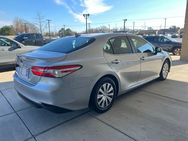 2020 Toyota Camry Hybrid LE