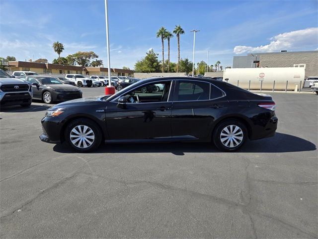 2020 Toyota Camry Hybrid LE