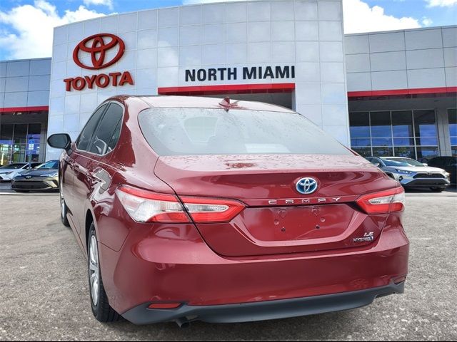 2020 Toyota Camry Hybrid LE