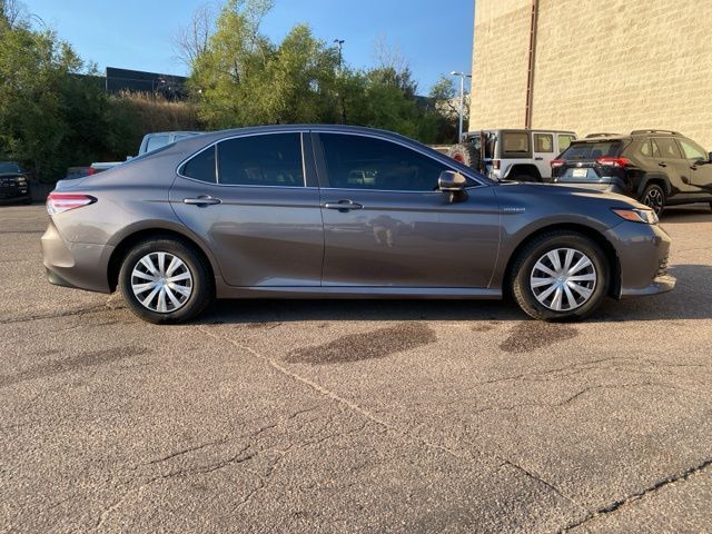 2020 Toyota Camry Hybrid LE