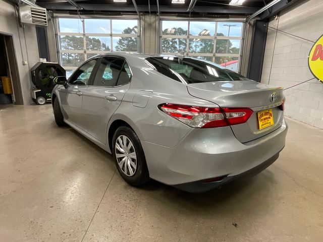 2020 Toyota Camry Hybrid LE