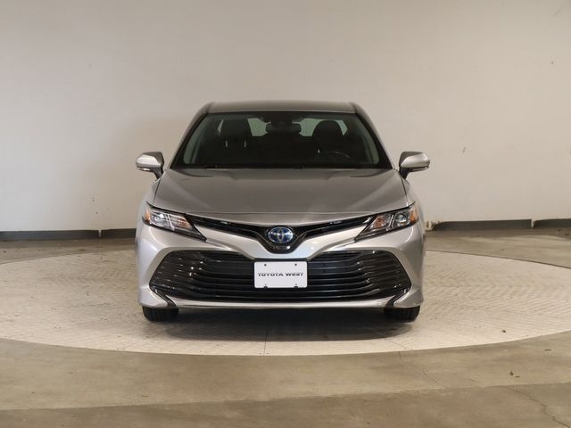 2020 Toyota Camry Hybrid LE