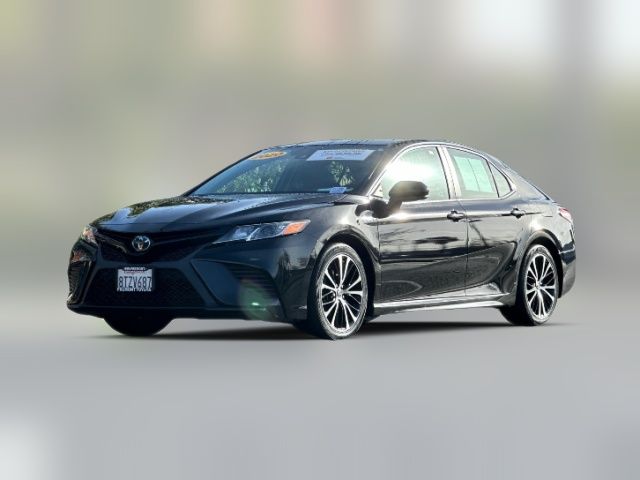 2020 Toyota Camry Hybrid SE