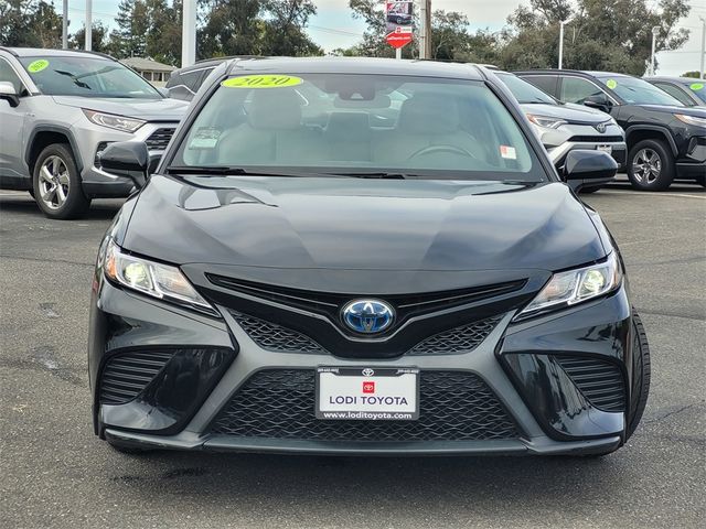 2020 Toyota Camry Hybrid SE