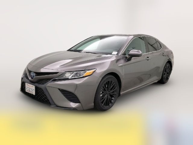 2020 Toyota Camry Hybrid SE