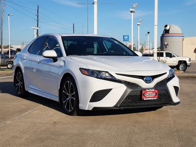 2020 Toyota Camry Hybrid SE