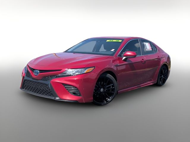2020 Toyota Camry Hybrid SE